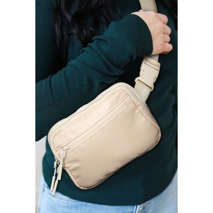 Wide Belt Zipped Square Crossbody Bag