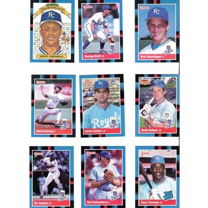 1988 Donruss Kansas City Royals team set with Rookies set cards- 29 cards
