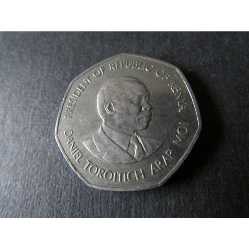 1985 REPUBLIC OF KENYA FIVE SHILLINGS FREE POST. AF