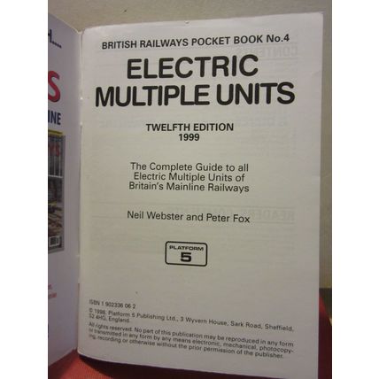 ELECTRIC MULTIPLE UNITS 1999 unused pocket p/b Train spotters book platform 5. =