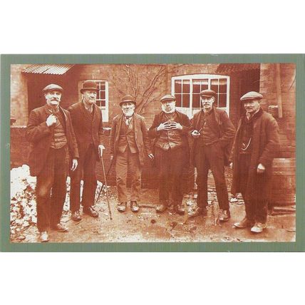 Postcard English Villagers 1913 Farm Labourers Village Life - Nostalgia