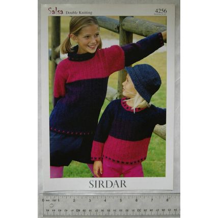 Vintage: Sirdar 4256 sweaters, DK, 22-32 inch, 56-81 cm