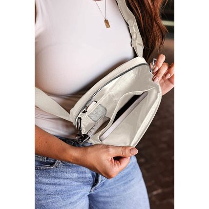 Casual Waterproof Zipped Crossbody Chest Bag 20*5*14cm