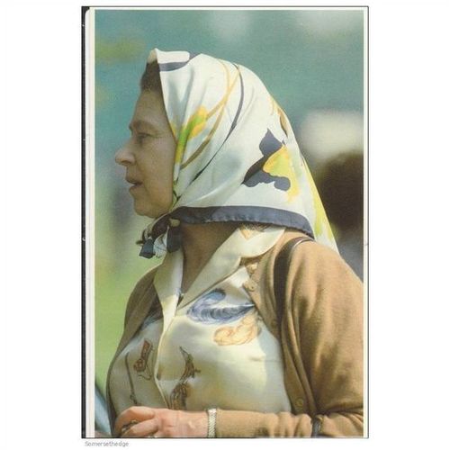 H.M. The Queen At Windsor Postcard (ROY1080)