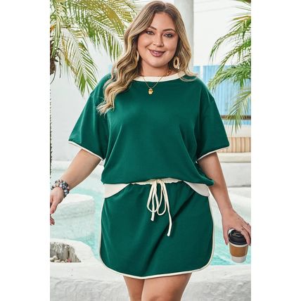 Evergreen Plus Size Contrast Trim T Shirt and Skirt Two Piece Set