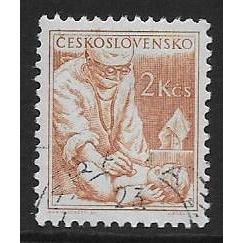 Mi 852: 2 Kč orange-brown Definitive Stamp: Professions: Doctor