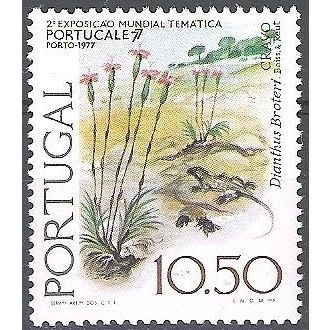 Portugal 1976 Michel 1329 Neuf ** Cote (2008) 2.00 € Plante Dianthus broteri