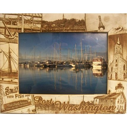 Port Washington Wisconsin Laser Engraved Wood Picture Frame (5 x 7)