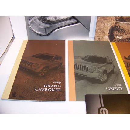 2012 CHRYSLER 200 300 JEEP PATRIOT LIBERTY GRAND CHEROKEE SALES BROCHURES (6)
