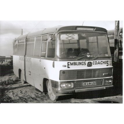 Black & White Photograph of Emblings Coaches Ltd. of Guyhirn - DEG 902K