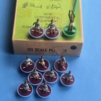 Subbuteo HW TEAM WEST HAM 2nd COMPLETE SET Ref 79