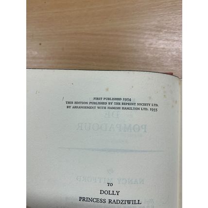 1955 NANCY MITFORD "MADAME DE POMPADOUR" ILLUSTRATED HARDBACK BOOK (P3)