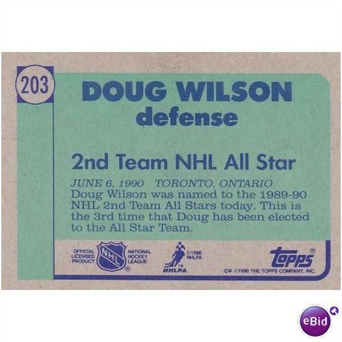 1990 Topps Card No. 203 Doug Wilson Chicago Blackhawks