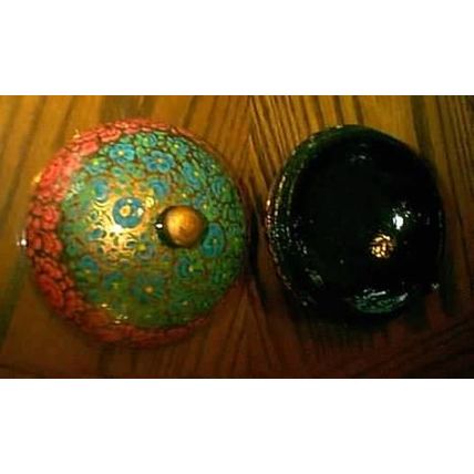 GORGEOUS PAPER MACHE LACQUER TRINKET BOX SUNSHINE ALLEY DALGATE SRINAGAR KASHMIR