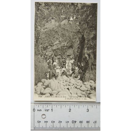 vintage postcard Jersey, Greve de Lecq, A Difficult Passage