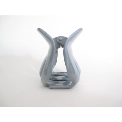 Gray octopus hair claw clip for thick hair