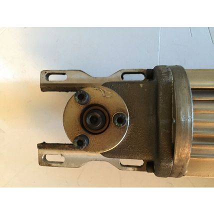 YASKAWA USAREM-01YR41,UTMAH-B15AS4KB,USAREM-OIYR  4I0.35 AC SERVO MOTOR,CF