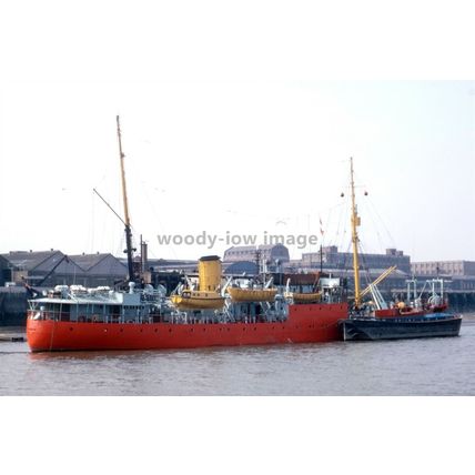 SL1043 - UK Coastal Tanker - Charcrest - photograph 6x4