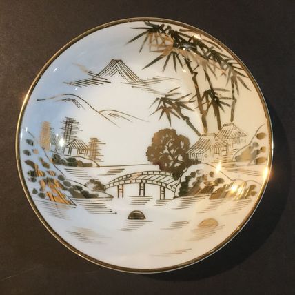 Kutani (KUT ?-series ID unknown) Hand-Painted Gold on White 5-1/4" Dessert Bowl