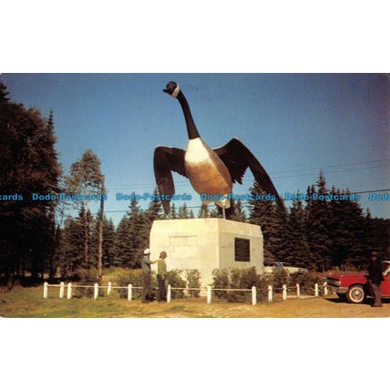 R055081 The Famous Goose at Wawa. Ontario. Canada. H. Oakman. 1967