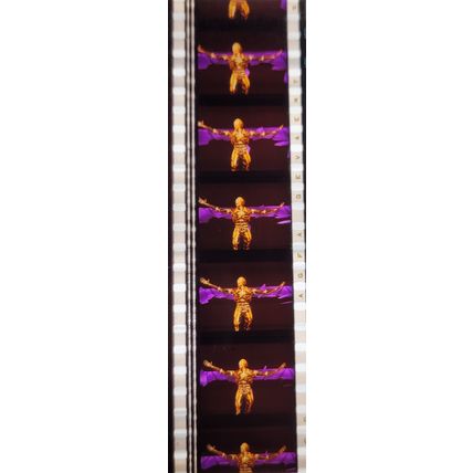 PK GEB - Y - G0169m . 1 STRIP OF 5 - 35MM - FILM CELLS