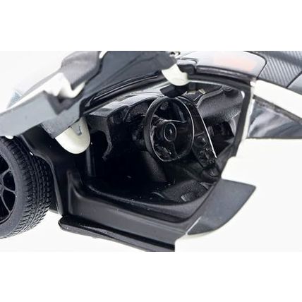 McLaren P1 Car Model 1/36 (White)