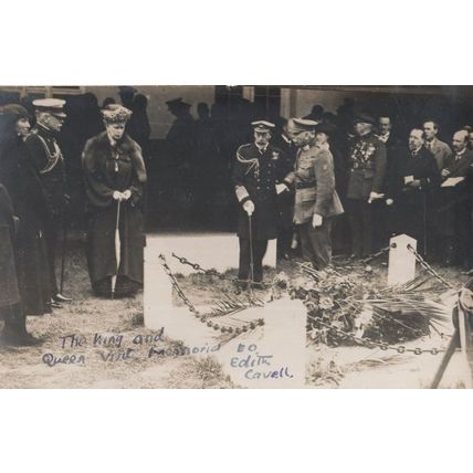 King George V Queen Mary Visit WW1 Nurse Edith Cavell Grave War Postcard