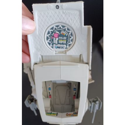 VINTAGE STAR WARS"AT ST SCOUT WALKER & PILOT" COMPLETE AND ORIGINAL.UK FREEPOST