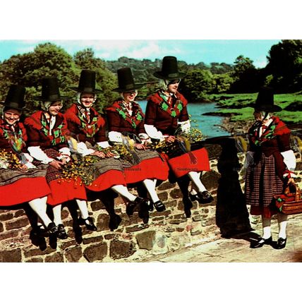 Welsh National Costume, Wales, PT28461 Colourmaster Postcard, 1970s?