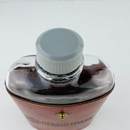 Hershey Park Hersheypark Brown Leather Wrapped Glass 8oz Liquor Flask