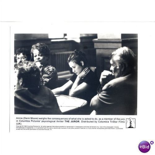 DEMI MOORE "The Juror" 1996 Press Still