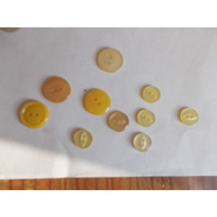 YELLOW /BUTTONS YELLOW SHADES (10/11) # #