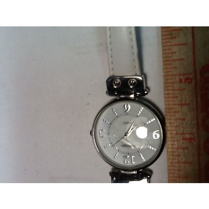 Ladies Embassy White Dail White Faux Leather Buckle Band Quartz Watch EM3674L