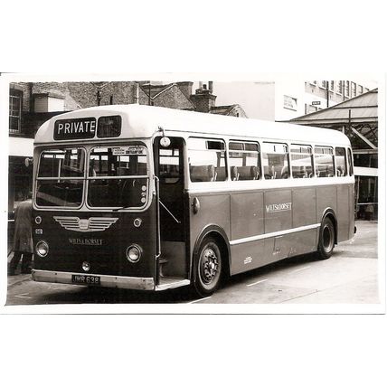 Black & White Photograph of Wilts & Dorset Motor Services Ltd. - JMR 638
