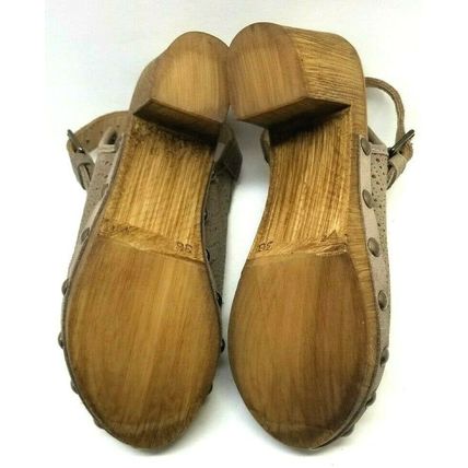 Eric Michael Clogs Shoes Eric Michael Julia Color: Brown Size 5.5 (GG)