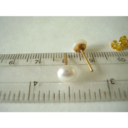 Small Earrings Cabochon White Pearl Pierced Vintage Wedding 6 mm Retro Studs