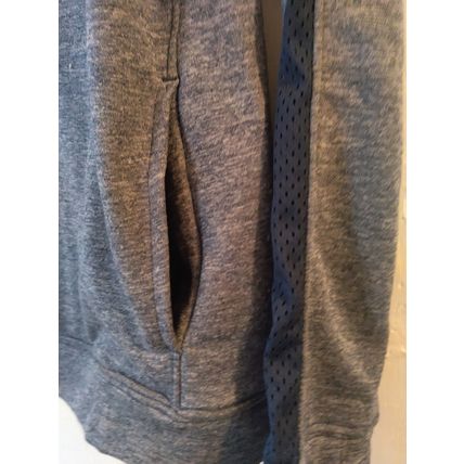 Women's Under Armour 2016 Freedom Collection Small LS Loose Cowl Neck Shirt NWT