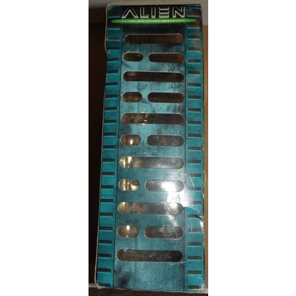 Hasbro/Kenner Alien Resurrection ELLEN RIPLEY MIB 1997 Signature Series