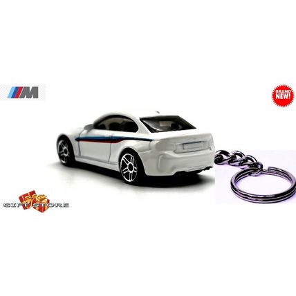 KEYCHAIN WHITE