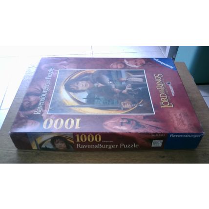 Lord of the Rings: The Two Towers (1000 Piece) Ravensburger (2002)