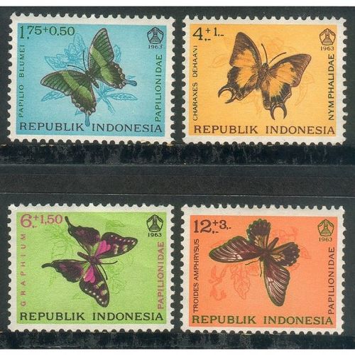 Indonesia stamps 1963 - SG983-986 Social Day 'Butterflies' set MNH