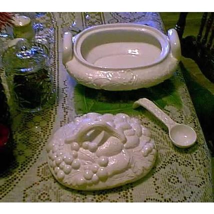 WHITEWARE WHITE GLAZED VEGETABLE SOUP TUREEN, APPLE FRUIT FAUCET & WALL POCKET