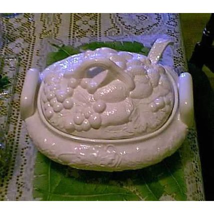WHITEWARE WHITE GLAZED VEGETABLE SOUP TUREEN, APPLE FRUIT FAUCET & WALL POCKET