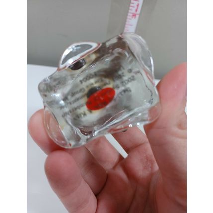 Precious Moments Figurine Fun Club Sealed With A Kiss 2002 Charter Member (A111