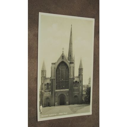 Real Photographic Postcard - West Door, Cathedral, Norwich - Norfolk