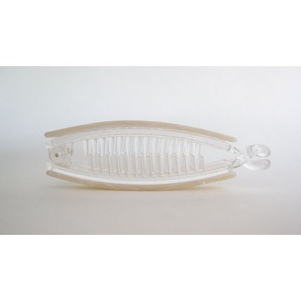 Shimmering pearly white marbled banana hair claw clamp clip