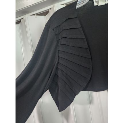 Periwinkle Women's Black Polyester Spandex Light Short Cardigan Size 2X