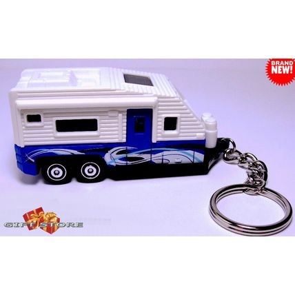 VERY RARE GREAT GIFT KEYCHAIN CAMPER ⛺ TRAILER RV CARAVAN MOTOR-HOME