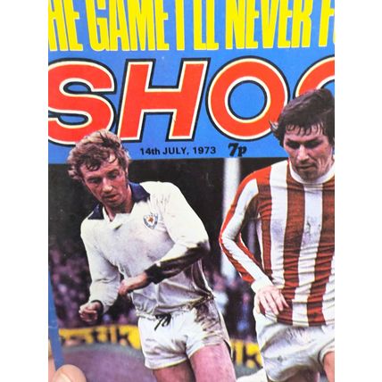 14 JULY 1973 "SHOOT!" BRYAN ROBSON (WEST BROM) UK FOOTBALL MAGAZINE (LL)