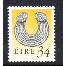 Ireland 1990 Heritage definitives 34p Glenisheen Collar, MNH, SG 756